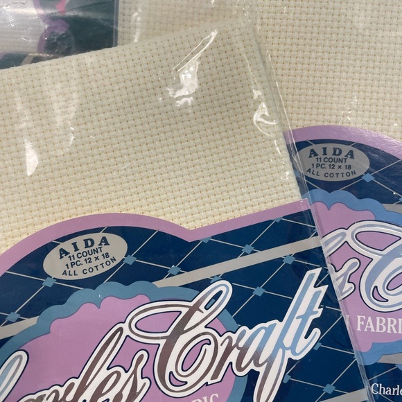 Lot of New Cross Stitch Fabric White & Ivory Aida 11 & 14 Count Charles Craft - Picture 4 of 7